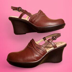 Brown leather clogs wedge